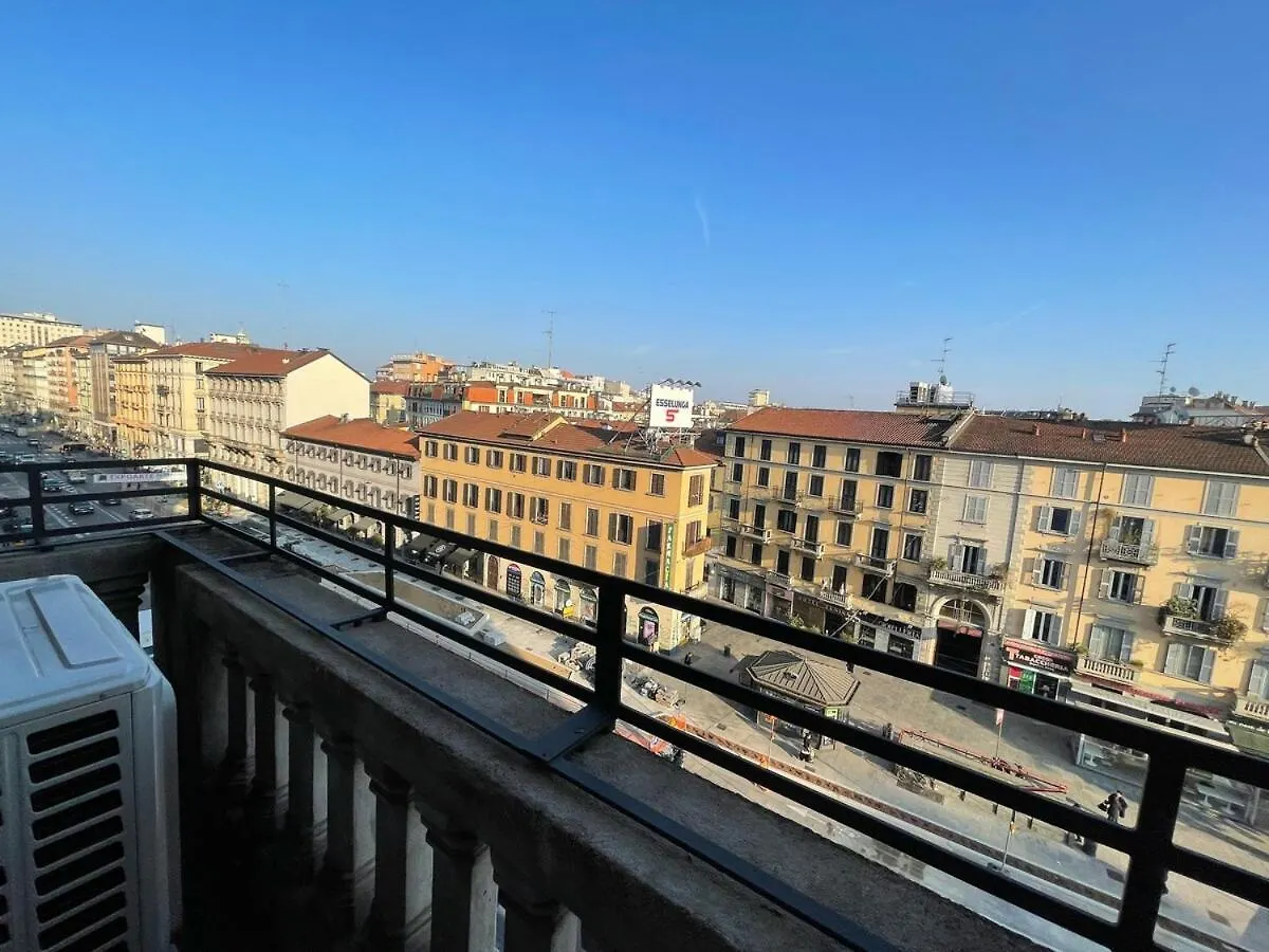 Luxury Penthouse - 5 Min To Duomo Διαμέρισμα Μιλάνο 0*,  Ιταλία