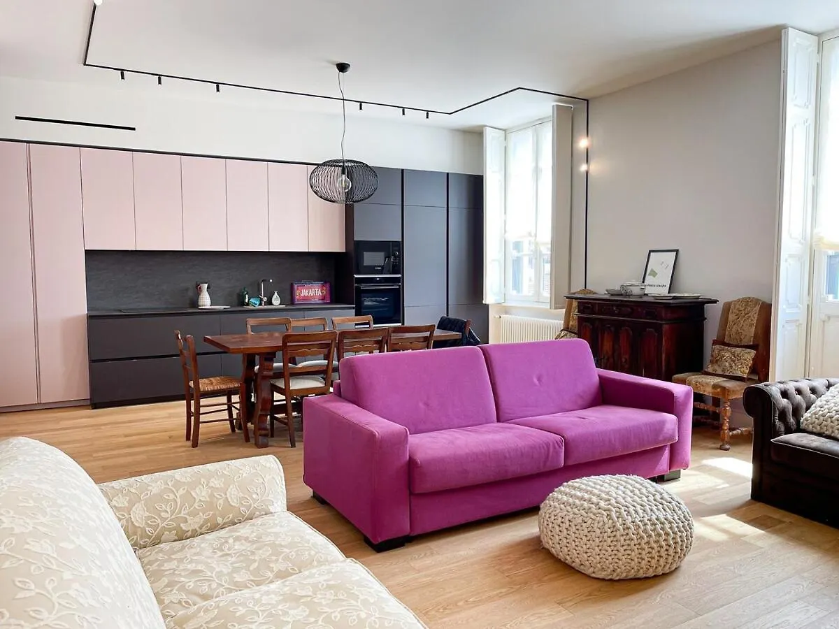 Luxury Penthouse - 5 Min To Duomo Διαμέρισμα Μιλάνο 0*,