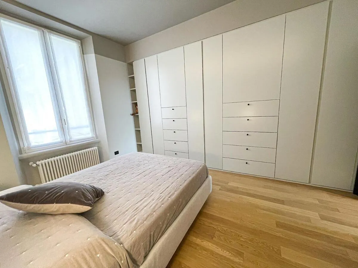 Luxury Penthouse - 5 Min To Duomo Διαμέρισμα Μιλάνο